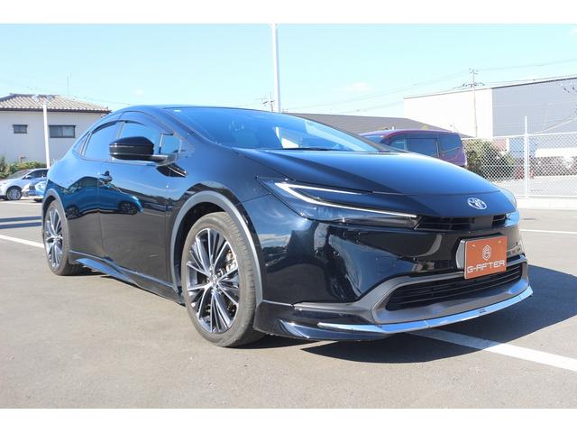 プリウス Ｇ　禁煙車　モデリスタエアロ　純正８型ナビ　フルセグＴＶ　全周囲カメラ　衝突軽減ブレーキ　レーダークルーズコンソール　ＬＥＤヘッドライト　ＥＴＣ２．０　デジタルインミラー　ブラインドスポットモニター（9枚目）