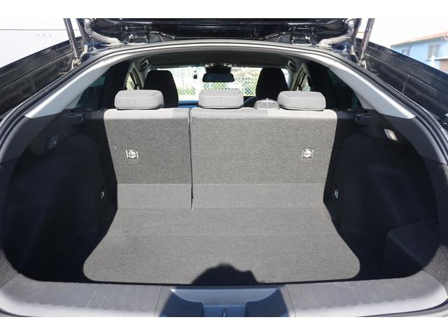 プリウス Ｇ　禁煙車　モデリスタエアロ　純正８型ナビ　フルセグＴＶ　全周囲カメラ　衝突軽減ブレーキ　レーダークルーズコンソール　ＬＥＤヘッドライト　ＥＴＣ２．０　デジタルインミラー　ブラインドスポットモニター（33枚目）