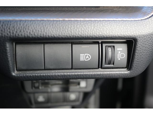 プリウス Ｇ　禁煙車　モデリスタエアロ　純正８型ナビ　フルセグＴＶ　全周囲カメラ　衝突軽減ブレーキ　レーダークルーズコンソール　ＬＥＤヘッドライト　ＥＴＣ２．０　デジタルインミラー　ブラインドスポットモニター（50枚目）