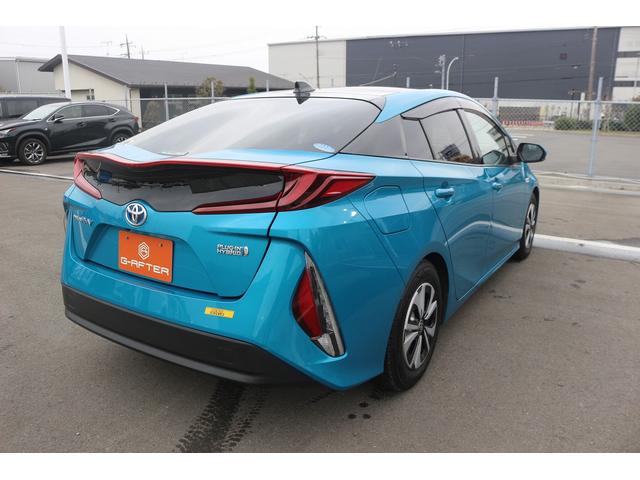 プリウスＰＨＶ Ｓナビパッケージ　禁煙車　ＯＰソーラーパネル　純正１１．６型ナビ　フルセグＴＶ　バックカメラ　衝突軽減ブレーキ　アダプティブクルーズコントロール　ＬＥＤヘッドライト　ＥＴＣ２．０　シートヒーター　スマートキー（7枚目）
