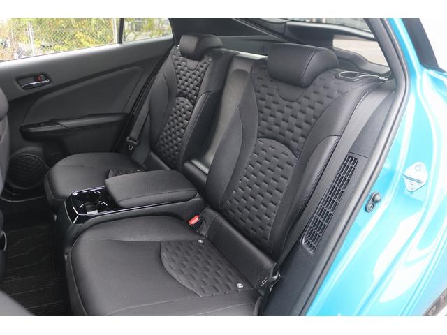 プリウスＰＨＶ Ｓナビパッケージ　禁煙車　ＯＰソーラーパネル　純正１１．６型ナビ　フルセグＴＶ　バックカメラ　衝突軽減ブレーキ　アダプティブクルーズコントロール　ＬＥＤヘッドライト　ＥＴＣ２．０　シートヒーター　スマートキー（34枚目）