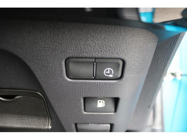 プリウスＰＨＶ Ｓナビパッケージ　禁煙車　ＯＰソーラーパネル　純正１１．６型ナビ　フルセグＴＶ　バックカメラ　衝突軽減ブレーキ　アダプティブクルーズコントロール　ＬＥＤヘッドライト　ＥＴＣ２．０　シートヒーター　スマートキー（46枚目）