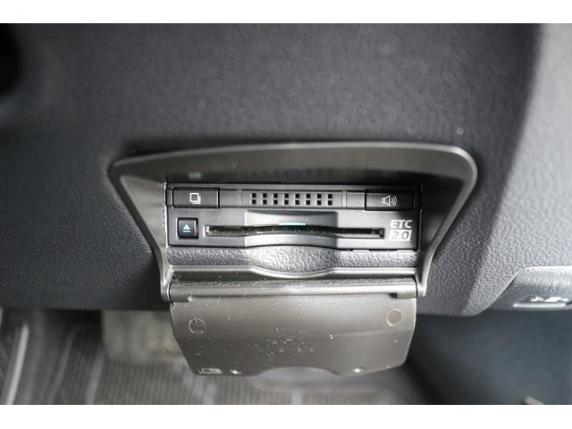 プリウスＰＨＶ Ｓナビパッケージ　禁煙車　ＯＰソーラーパネル　純正１１．６型ナビ　フルセグＴＶ　バックカメラ　衝突軽減ブレーキ　アダプティブクルーズコントロール　ＬＥＤヘッドライト　ＥＴＣ２．０　シートヒーター　スマートキー（47枚目）