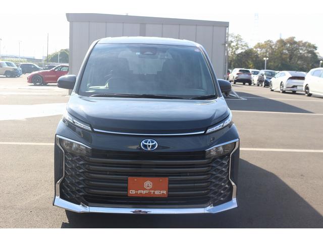 ヴォクシー ハイブリッドＳ－Ｇ　禁煙車　純正ナビ　バックカメラ　両側電動　フルセグＴＶ　レーダークルーズ　衝突軽減ブレーキ　ＬＥＤヘッドライト　シートヒーター　ＥＴＣ２．０　電動格納ドアミラー　ダブルエアコン　レーンアシスト（8枚目）