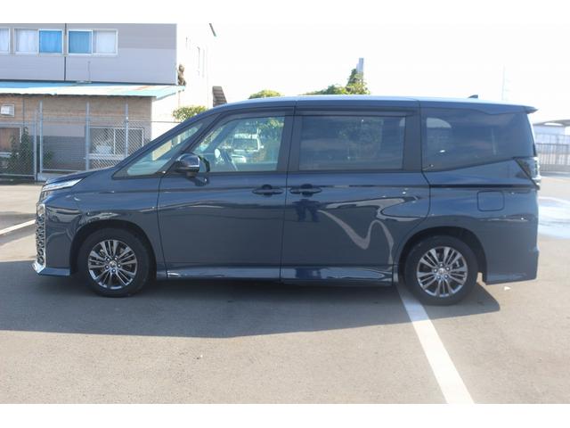 ヴォクシー ハイブリッドＳ－Ｇ　禁煙車　純正ナビ　バックカメラ　両側電動　フルセグＴＶ　レーダークルーズ　衝突軽減ブレーキ　ＬＥＤヘッドライト　シートヒーター　ＥＴＣ２．０　電動格納ドアミラー　ダブルエアコン　レーンアシスト（14枚目）