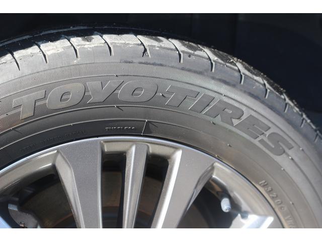 ヴォクシー ハイブリッドＳ－Ｇ　禁煙車　純正ナビ　バックカメラ　両側電動　フルセグＴＶ　レーダークルーズ　衝突軽減ブレーキ　ＬＥＤヘッドライト　シートヒーター　ＥＴＣ２．０　電動格納ドアミラー　ダブルエアコン　レーンアシスト（28枚目）