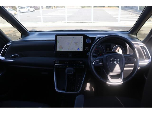 ヴォクシー ハイブリッドＳ－Ｇ　禁煙車　純正ナビ　バックカメラ　両側電動　フルセグＴＶ　レーダークルーズ　衝突軽減ブレーキ　ＬＥＤヘッドライト　シートヒーター　ＥＴＣ２．０　電動格納ドアミラー　ダブルエアコン　レーンアシスト（49枚目）