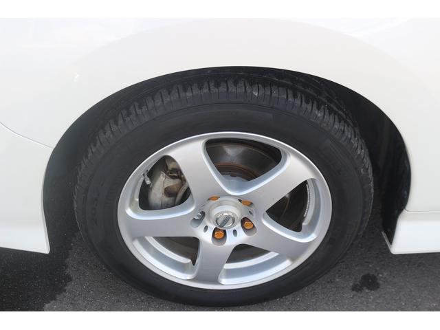 リーフ Ｘ　１０万台記念車　禁煙車　プロパイロット　純正ナビ　フルセグＴＶ　バックカメラ　衝突軽減　ＬＥＤヘッドライト　ＥＴＣ　シートヒ－タ－　　ブラインドスポットモニタ－　スマ－トキ－　純正１６ＡＷ　電動格納ミラ－（26枚目）