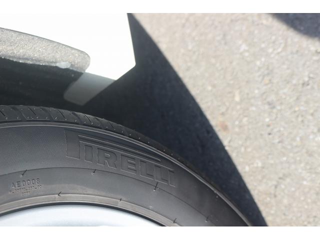 リーフ Ｘ　１０万台記念車　禁煙車　プロパイロット　純正ナビ　フルセグＴＶ　バックカメラ　衝突軽減　ＬＥＤヘッドライト　ＥＴＣ　シートヒ－タ－　　ブラインドスポットモニタ－　スマ－トキ－　純正１６ＡＷ　電動格納ミラ－（28枚目）