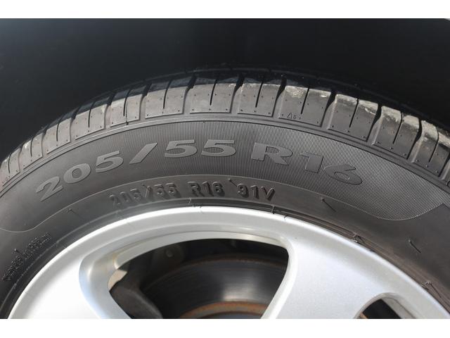 リーフ Ｘ　１０万台記念車　禁煙車　プロパイロット　純正ナビ　フルセグＴＶ　バックカメラ　衝突軽減　ＬＥＤヘッドライト　ＥＴＣ　シートヒ－タ－　　ブラインドスポットモニタ－　スマ－トキ－　純正１６ＡＷ　電動格納ミラ－（30枚目）