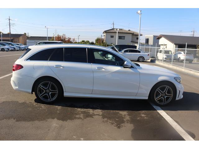Ｃクラスステーションワゴン Ｃ２２０ｄ　ワゴンアバンギャルド　ＡＭＧライン　禁煙車　レーダーセーフティパッケージ　黒革シート　純正ナビ　フルセグＴＶ　メモリ機能付パワーシート　シートヒーター　パワーバックドア　アダプティブハイビーム　ＥＴＣ２．０　ブラインドスポットモニター（9枚目）