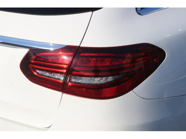 Ｃクラスステーションワゴン Ｃ２２０ｄ　ワゴンアバンギャルド　ＡＭＧライン　禁煙車　レーダーセーフティパッケージ　黒革シート　純正ナビ　フルセグＴＶ　メモリ機能付パワーシート　シートヒーター　パワーバックドア　アダプティブハイビーム　ＥＴＣ２．０　ブラインドスポットモニター（20枚目）