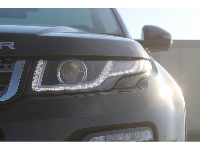 レンジローバーイヴォーク ＨＳＥ　禁煙車　ガラスルーフ　純正ナビ　フルセグＴＶ　バックカメラ　本革シート　メソディアンサウンドシステム　クルーズコントロール　温冷シート　パワーシート　電動Ｒゲート　衝突軽減ブレーキ　Ｂｌｕｅｔｏｏｔｈ（19枚目）