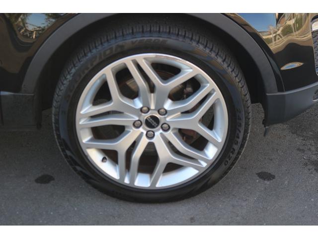 レンジローバーイヴォーク ＨＳＥ　禁煙車　ガラスルーフ　純正ナビ　フルセグＴＶ　バックカメラ　本革シート　メソディアンサウンドシステム　クルーズコントロール　温冷シート　パワーシート　電動Ｒゲート　衝突軽減ブレーキ　Ｂｌｕｅｔｏｏｔｈ（25枚目）