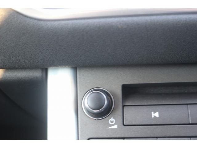 レンジローバーイヴォーク ＨＳＥ　禁煙車　ガラスルーフ　純正ナビ　フルセグＴＶ　バックカメラ　本革シート　メソディアンサウンドシステム　クルーズコントロール　温冷シート　パワーシート　電動Ｒゲート　衝突軽減ブレーキ　Ｂｌｕｅｔｏｏｔｈ（56枚目）