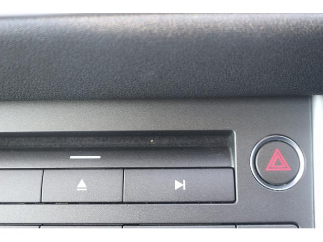 レンジローバーイヴォーク ＨＳＥ　禁煙車　ガラスルーフ　純正ナビ　フルセグＴＶ　バックカメラ　本革シート　メソディアンサウンドシステム　クルーズコントロール　温冷シート　パワーシート　電動Ｒゲート　衝突軽減ブレーキ　Ｂｌｕｅｔｏｏｔｈ（57枚目）