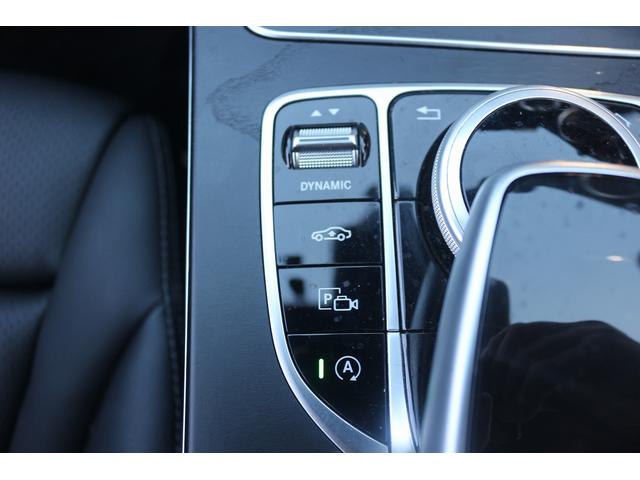 Ｃクラス Ｃ２００アバンギャルド　ＡＭＧライン　Ｃ２００アバンギャルド　ＡＭＧライン（５名）レーダーセーフティーＰＫＧ　黒革シート　純正ＨＤＤナビ　フルセグＴＶ　衝突軽減　バックカメラ　アクティブディスタンスアシストディストロニック　スマートキー（5枚目）