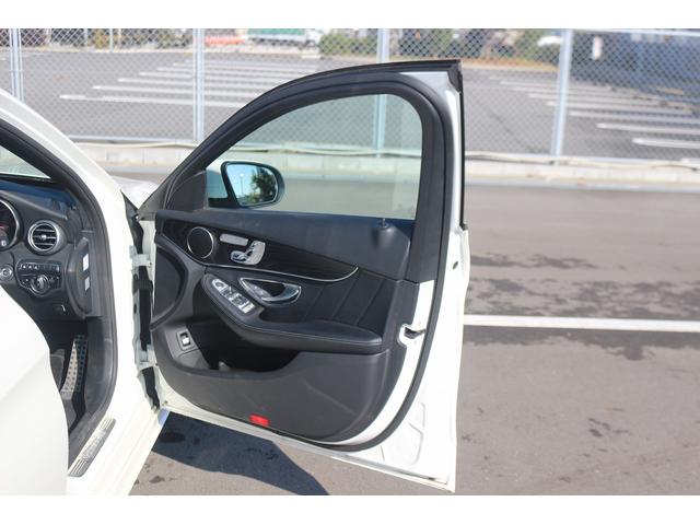 Ｃクラス Ｃ２００アバンギャルド　ＡＭＧライン　Ｃ２００アバンギャルド　ＡＭＧライン（５名）レーダーセーフティーＰＫＧ　黒革シート　純正ＨＤＤナビ　フルセグＴＶ　衝突軽減　バックカメラ　アクティブディスタンスアシストディストロニック　スマートキー（30枚目）