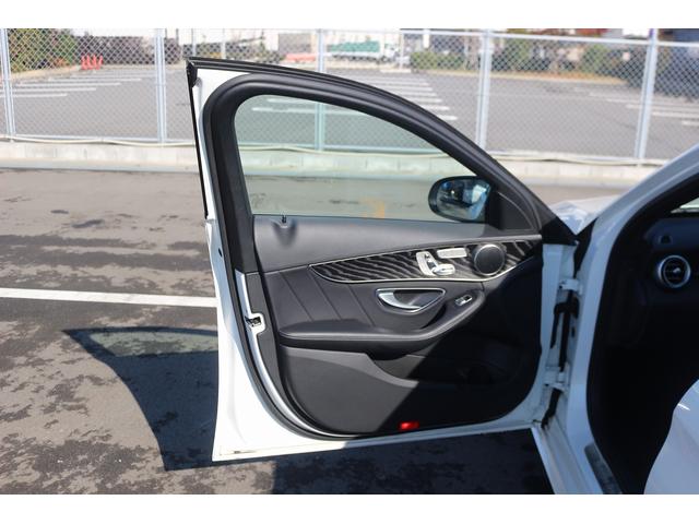 Ｃクラス Ｃ２００アバンギャルド　ＡＭＧライン　Ｃ２００アバンギャルド　ＡＭＧライン（５名）レーダーセーフティーＰＫＧ　黒革シート　純正ＨＤＤナビ　フルセグＴＶ　衝突軽減　バックカメラ　アクティブディスタンスアシストディストロニック　スマートキー（34枚目）