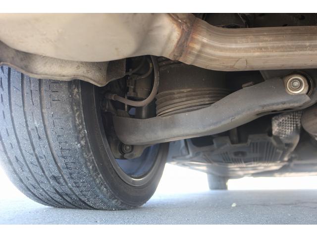 Ｃクラス Ｃ２００アバンギャルド　ＡＭＧライン　Ｃ２００アバンギャルド　ＡＭＧライン（５名）レーダーセーフティーＰＫＧ　黒革シート　純正ＨＤＤナビ　フルセグＴＶ　衝突軽減　バックカメラ　アクティブディスタンスアシストディストロニック　スマートキー（69枚目）