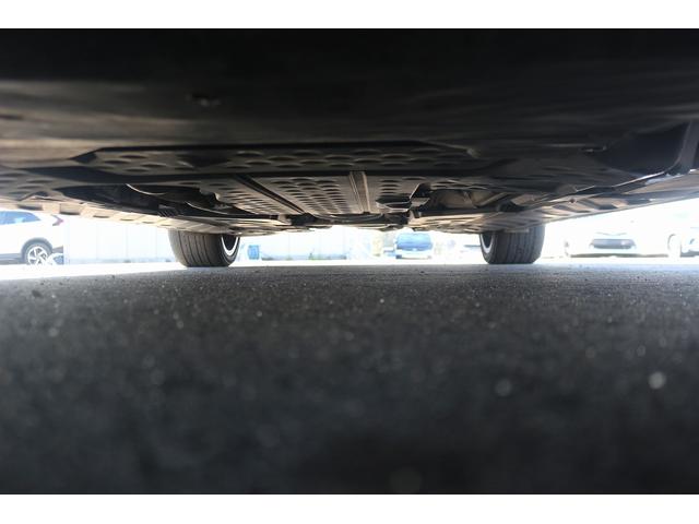 Ｃクラス Ｃ２００アバンギャルド　ＡＭＧライン　Ｃ２００アバンギャルド　ＡＭＧライン（５名）レーダーセーフティーＰＫＧ　黒革シート　純正ＨＤＤナビ　フルセグＴＶ　衝突軽減　バックカメラ　アクティブディスタンスアシストディストロニック　スマートキー（70枚目）