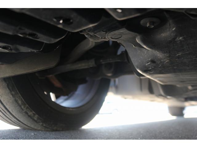 Ｃクラス Ｃ２００アバンギャルド　ＡＭＧライン　Ｃ２００アバンギャルド　ＡＭＧライン（５名）レーダーセーフティーＰＫＧ　黒革シート　純正ＨＤＤナビ　フルセグＴＶ　衝突軽減　バックカメラ　アクティブディスタンスアシストディストロニック　スマートキー（72枚目）