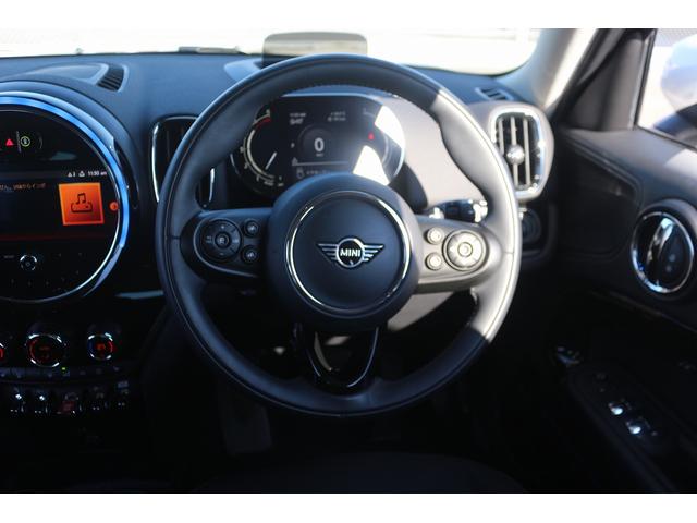ＭＩＮＩ クーパーＤ　クロスオーバー　オール４　禁煙車　ワンオーナー　フロントシートヒーター　４ＷＤ　コンフォートアクセス　メーカーナビ　バックカメラ　レーダークルーズ　ＥＴＣ　ＬＥＤヘッドライト　クリアランスソナー　電動Ｒゲート　プッシュスタート（48枚目）