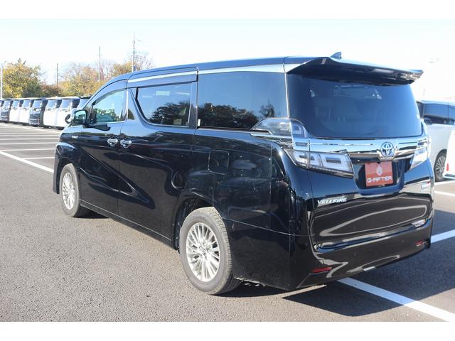 ヴェルファイアハイブリッド Ｖ　Ｌエディション　禁煙車　三眼ＬＥＤヘッドライト　ベージュ革シート　純正１０型ナビ　フルセグＴＶ　バックカメラ　両側電動スライドドア　温冷シート　パワーシート　レーダークルーズ　ＥＴＣ　クリアランスソナー　純正１７ＡＷ（12枚目）