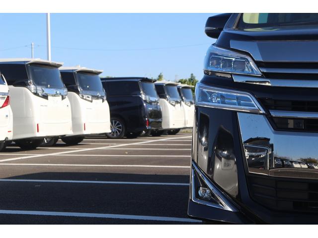 ヴェルファイアハイブリッド Ｖ　Ｌエディション　禁煙車　三眼ＬＥＤヘッドライト　ベージュ革シート　純正１０型ナビ　フルセグＴＶ　バックカメラ　両側電動スライドドア　温冷シート　パワーシート　レーダークルーズ　ＥＴＣ　クリアランスソナー　純正１７ＡＷ（15枚目）