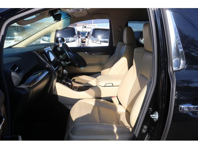 ヴェルファイアハイブリッド Ｖ　Ｌエディション　禁煙車　三眼ＬＥＤヘッドライト　ベージュ革シート　純正１０型ナビ　フルセグＴＶ　バックカメラ　両側電動スライドドア　温冷シート　パワーシート　レーダークルーズ　ＥＴＣ　クリアランスソナー　純正１７ＡＷ（36枚目）