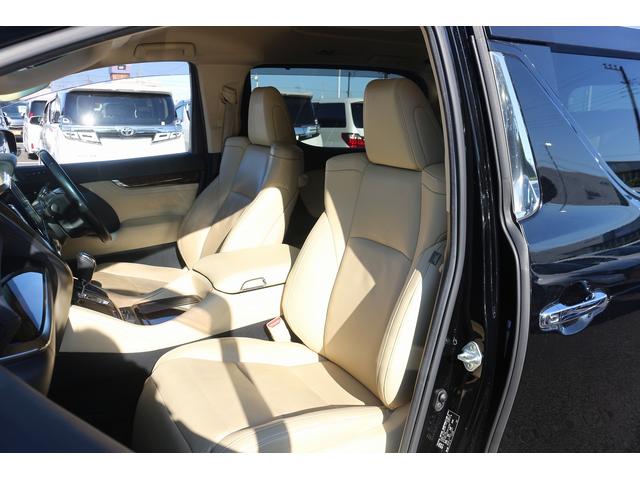 ヴェルファイアハイブリッド Ｖ　Ｌエディション　禁煙車　三眼ＬＥＤヘッドライト　ベージュ革シート　純正１０型ナビ　フルセグＴＶ　バックカメラ　両側電動スライドドア　温冷シート　パワーシート　レーダークルーズ　ＥＴＣ　クリアランスソナー　純正１７ＡＷ（37枚目）