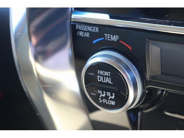 ヴェルファイアハイブリッド Ｖ　Ｌエディション　禁煙車　三眼ＬＥＤヘッドライト　ベージュ革シート　純正１０型ナビ　フルセグＴＶ　バックカメラ　両側電動スライドドア　温冷シート　パワーシート　レーダークルーズ　ＥＴＣ　クリアランスソナー　純正１７ＡＷ（51枚目）