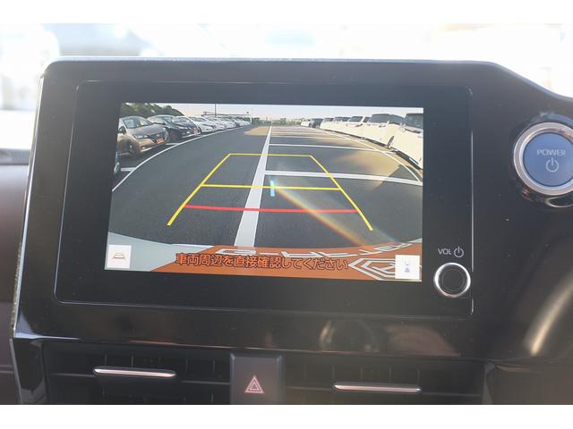 ノア ハイブリッドＺ　禁煙車　１オーナー　ＯＰ茶内装　メーカー８型ナビ　フルセグＴＶ　バックカメラ　両側電動スライドドア　アダプティブクルーズコントロール　ＬＥＤヘッドライト　シートヒーター　ＥＴＣ２．０　ＨＵＤ（4枚目）
