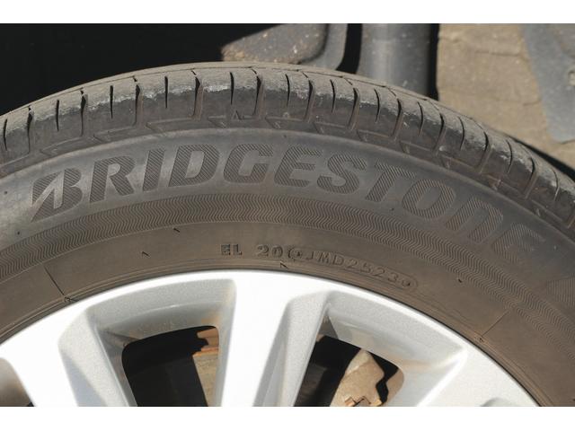 ノア ハイブリッドＺ　禁煙車　１オーナー　ＯＰ茶内装　メーカー８型ナビ　フルセグＴＶ　バックカメラ　両側電動スライドドア　アダプティブクルーズコントロール　ＬＥＤヘッドライト　シートヒーター　ＥＴＣ２．０　ＨＵＤ（27枚目）