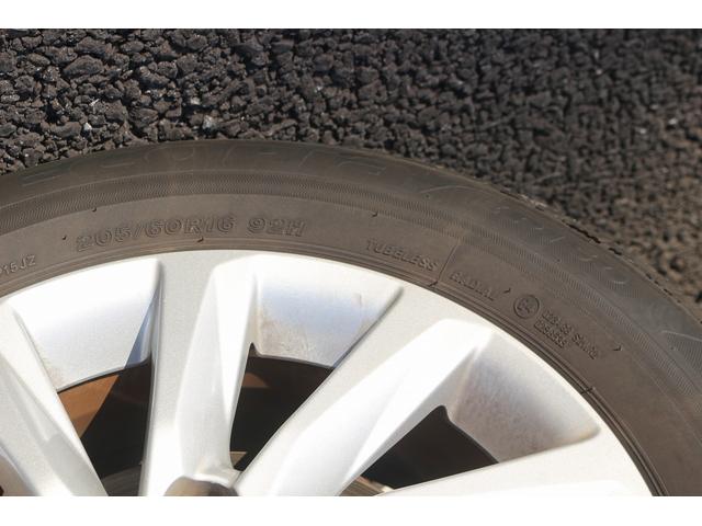 ノア ハイブリッドＺ　禁煙車　１オーナー　ＯＰ茶内装　メーカー８型ナビ　フルセグＴＶ　バックカメラ　両側電動スライドドア　アダプティブクルーズコントロール　ＬＥＤヘッドライト　シートヒーター　ＥＴＣ２．０　ＨＵＤ（28枚目）