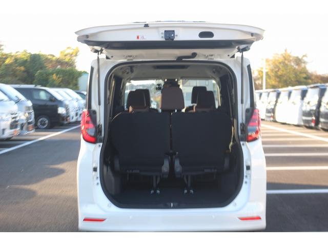 ノア ハイブリッドＺ　禁煙車　１オーナー　ＯＰ茶内装　メーカー８型ナビ　フルセグＴＶ　バックカメラ　両側電動スライドドア　アダプティブクルーズコントロール　ＬＥＤヘッドライト　シートヒーター　ＥＴＣ２．０　ＨＵＤ（33枚目）