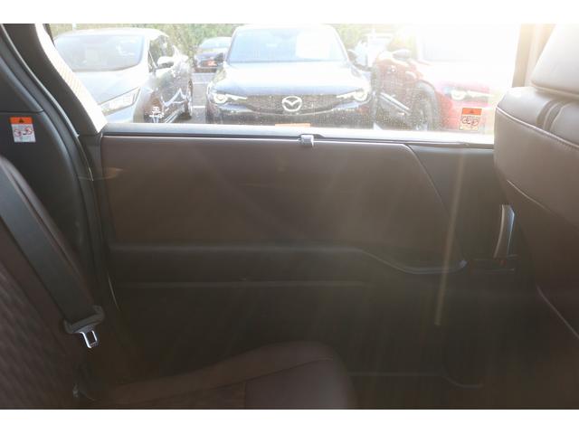 ノア ハイブリッドＺ　禁煙車　１オーナー　ＯＰ茶内装　メーカー８型ナビ　フルセグＴＶ　バックカメラ　両側電動スライドドア　アダプティブクルーズコントロール　ＬＥＤヘッドライト　シートヒーター　ＥＴＣ２．０　ＨＵＤ（37枚目）