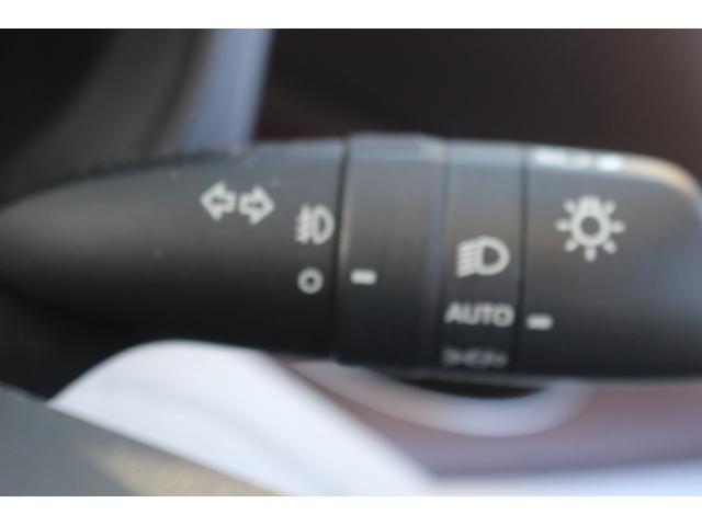 ノア ハイブリッドＺ　禁煙車　１オーナー　ＯＰ茶内装　メーカー８型ナビ　フルセグＴＶ　バックカメラ　両側電動スライドドア　アダプティブクルーズコントロール　ＬＥＤヘッドライト　シートヒーター　ＥＴＣ２．０　ＨＵＤ（48枚目）