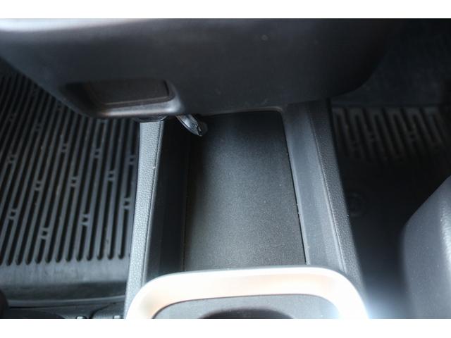 ノア ハイブリッドＺ　禁煙車　１オーナー　ＯＰ茶内装　メーカー８型ナビ　フルセグＴＶ　バックカメラ　両側電動スライドドア　アダプティブクルーズコントロール　ＬＥＤヘッドライト　シートヒーター　ＥＴＣ２．０　ＨＵＤ（59枚目）