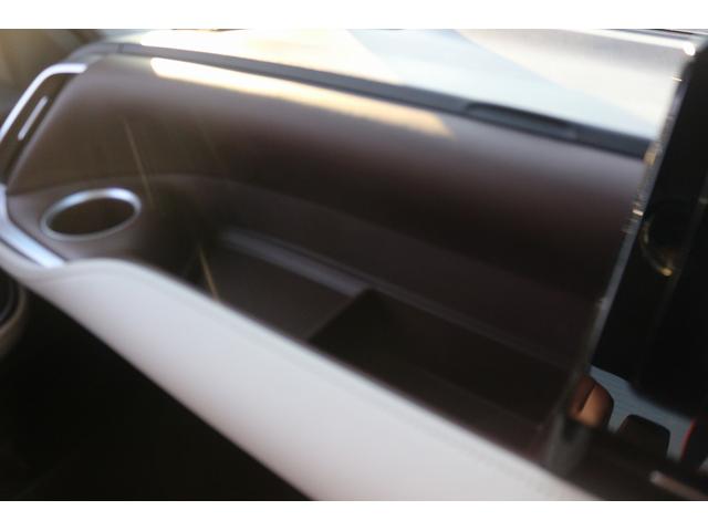 ノア ハイブリッドＺ　禁煙車　１オーナー　ＯＰ茶内装　メーカー８型ナビ　フルセグＴＶ　バックカメラ　両側電動スライドドア　アダプティブクルーズコントロール　ＬＥＤヘッドライト　シートヒーター　ＥＴＣ２．０　ＨＵＤ（61枚目）