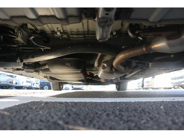 ノア ハイブリッドＺ　禁煙車　１オーナー　ＯＰ茶内装　メーカー８型ナビ　フルセグＴＶ　バックカメラ　両側電動スライドドア　アダプティブクルーズコントロール　ＬＥＤヘッドライト　シートヒーター　ＥＴＣ２．０　ＨＵＤ（65枚目）