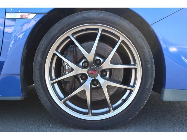 ＷＲＸ ＳＴＩ ＳＴＩ　タイプＳ　禁煙車　カロッツェリアナビ　フルセグＴＶ　６ＭＴ　ＳＴＩエアロ　大型リアスポイラー　ブレンボキャリパー　ＬＥＤヘッドライドライバーズコントロールセンターデ付きＡＷＤ　ブルートゥース接続　純正１８ＡＷ（26枚目）