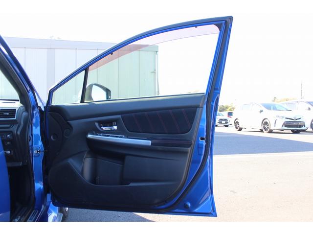 ＷＲＸ ＳＴＩ ＳＴＩ　タイプＳ　禁煙車　カロッツェリアナビ　フルセグＴＶ　６ＭＴ　ＳＴＩエアロ　大型リアスポイラー　ブレンボキャリパー　ＬＥＤヘッドライドライバーズコントロールセンターデ付きＡＷＤ　ブルートゥース接続　純正１８ＡＷ（32枚目）