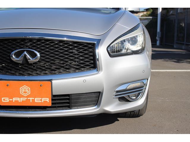 フーガハイブリッド ＶＩＰ　禁煙車　黒革シート　純正８型ナビ　フルセグ　全周囲カメラ　温冷シート　パワーシート　レーダークルーズコントロール　ＬＥＤヘッドライト　ＥＴＣ　電動格納式ミラー　Ｂｌｕｅｔｏｏｔｈ接続　障害物センサー（16枚目）