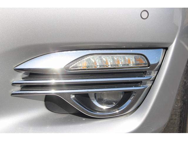 フーガハイブリッド ＶＩＰ　禁煙車　黒革シート　純正８型ナビ　フルセグ　全周囲カメラ　温冷シート　パワーシート　レーダークルーズコントロール　ＬＥＤヘッドライト　ＥＴＣ　電動格納式ミラー　Ｂｌｕｅｔｏｏｔｈ接続　障害物センサー（18枚目）