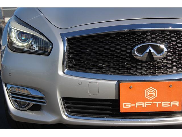 フーガハイブリッド ＶＩＰ　禁煙車　黒革シート　純正８型ナビ　フルセグ　全周囲カメラ　温冷シート　パワーシート　レーダークルーズコントロール　ＬＥＤヘッドライト　ＥＴＣ　電動格納式ミラー　Ｂｌｕｅｔｏｏｔｈ接続　障害物センサー（19枚目）