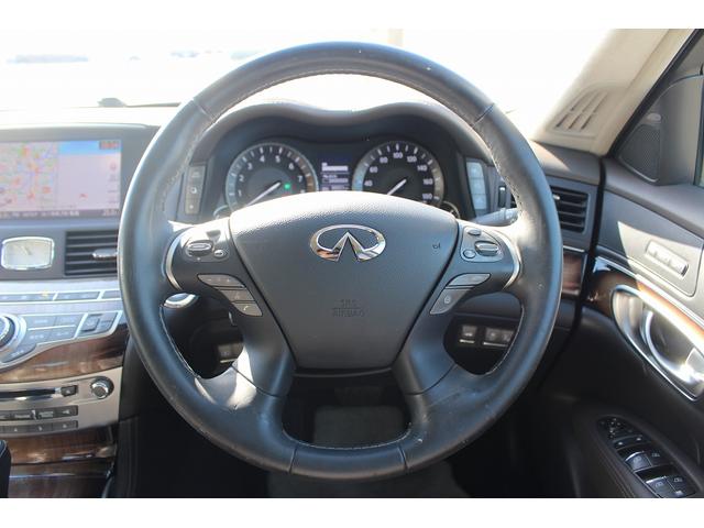 フーガハイブリッド ＶＩＰ　禁煙車　黒革シート　純正８型ナビ　フルセグ　全周囲カメラ　温冷シート　パワーシート　レーダークルーズコントロール　ＬＥＤヘッドライト　ＥＴＣ　電動格納式ミラー　Ｂｌｕｅｔｏｏｔｈ接続　障害物センサー（47枚目）