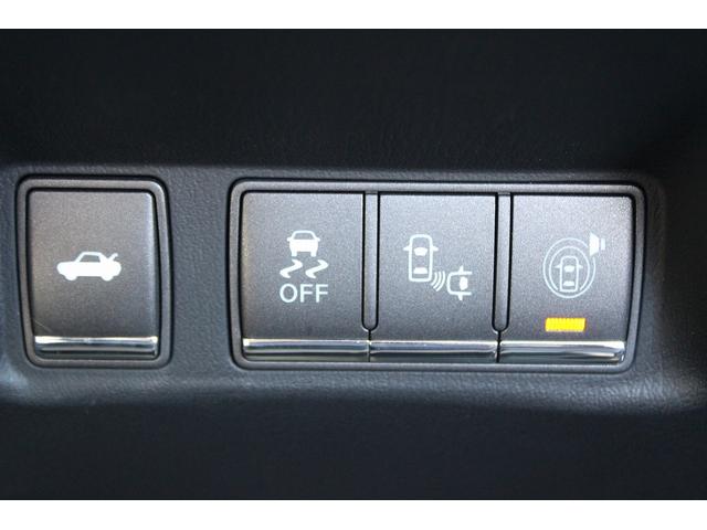 フーガハイブリッド ＶＩＰ　禁煙車　黒革シート　純正８型ナビ　フルセグ　全周囲カメラ　温冷シート　パワーシート　レーダークルーズコントロール　ＬＥＤヘッドライト　ＥＴＣ　電動格納式ミラー　Ｂｌｕｅｔｏｏｔｈ接続　障害物センサー（55枚目）