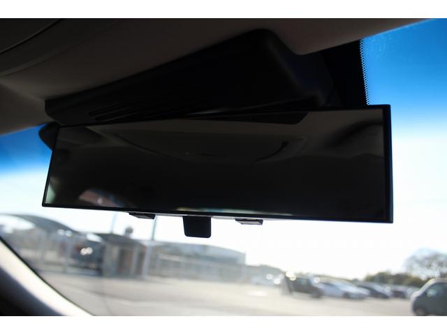 フーガハイブリッド ＶＩＰ　禁煙車　黒革シート　純正８型ナビ　フルセグ　全周囲カメラ　温冷シート　パワーシート　レーダークルーズコントロール　ＬＥＤヘッドライト　ＥＴＣ　電動格納式ミラー　Ｂｌｕｅｔｏｏｔｈ接続　障害物センサー（64枚目）