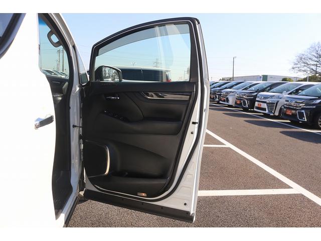 ヴェルファイアハイブリッド ZR Gエディション 禁煙車 黒革シート 純正10型ナビ フルセグTV バックカメラ 両側電動スライドドア 温冷シート 電動リアゲート パワーシート デジタルインナーミラー レーダークルーズコントロール ETC2.0(25枚目)